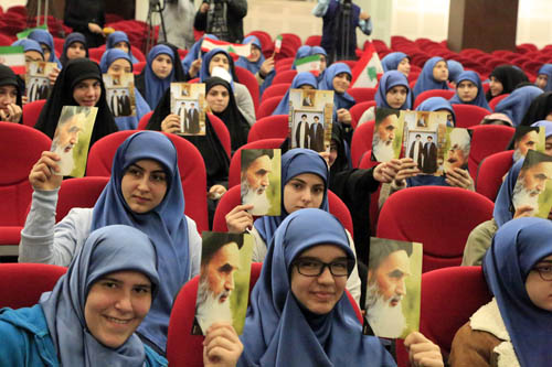 مدارس المهدي (عج) تحيي ذكرى انتصار الثورة الايرانية 